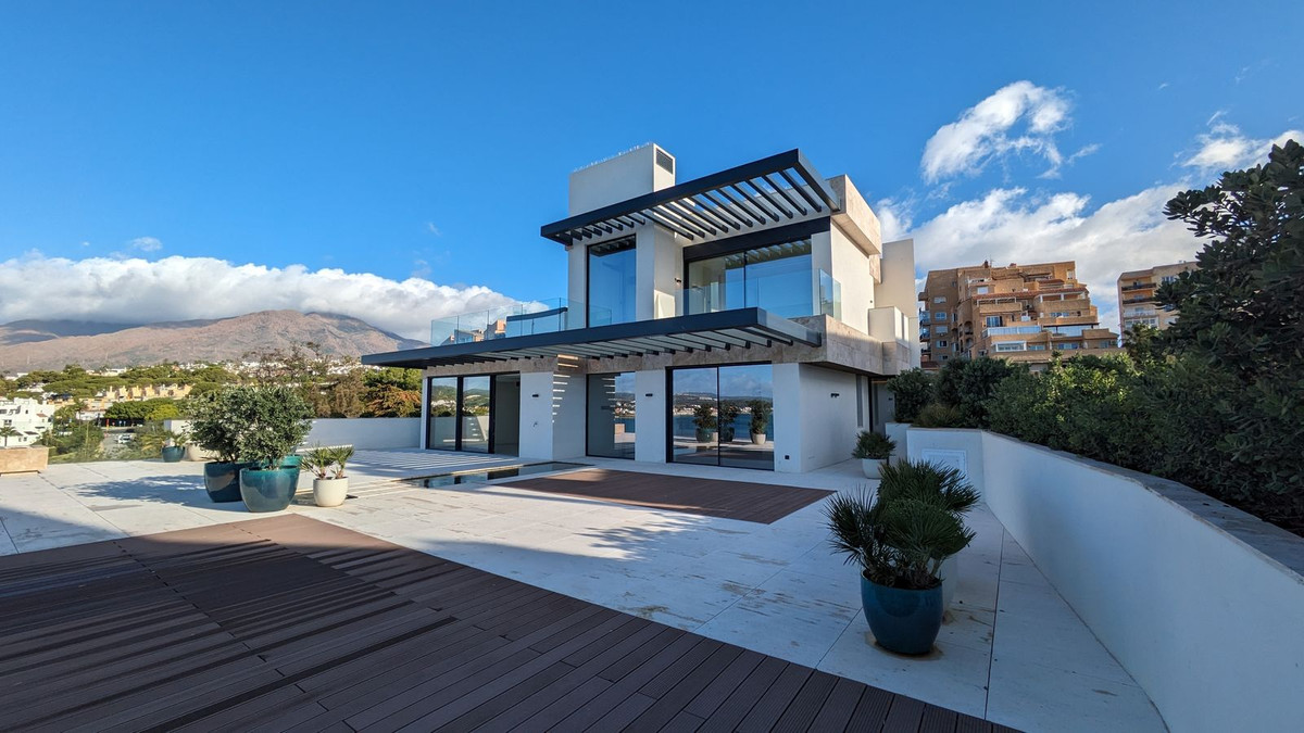 La Alqueria, Estepona