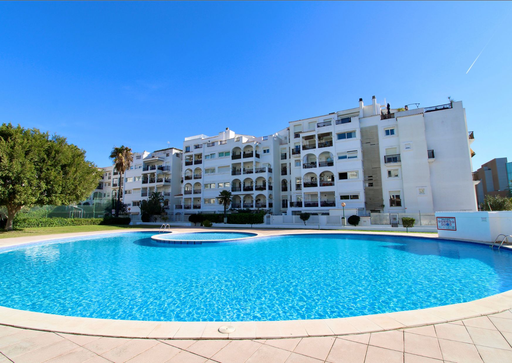Marina Botafoch, Ibiza Town